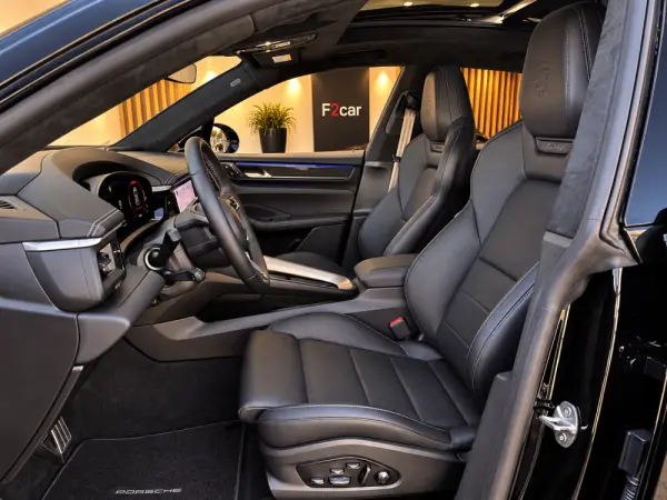 Porsche Macan Electric Turbo 9
