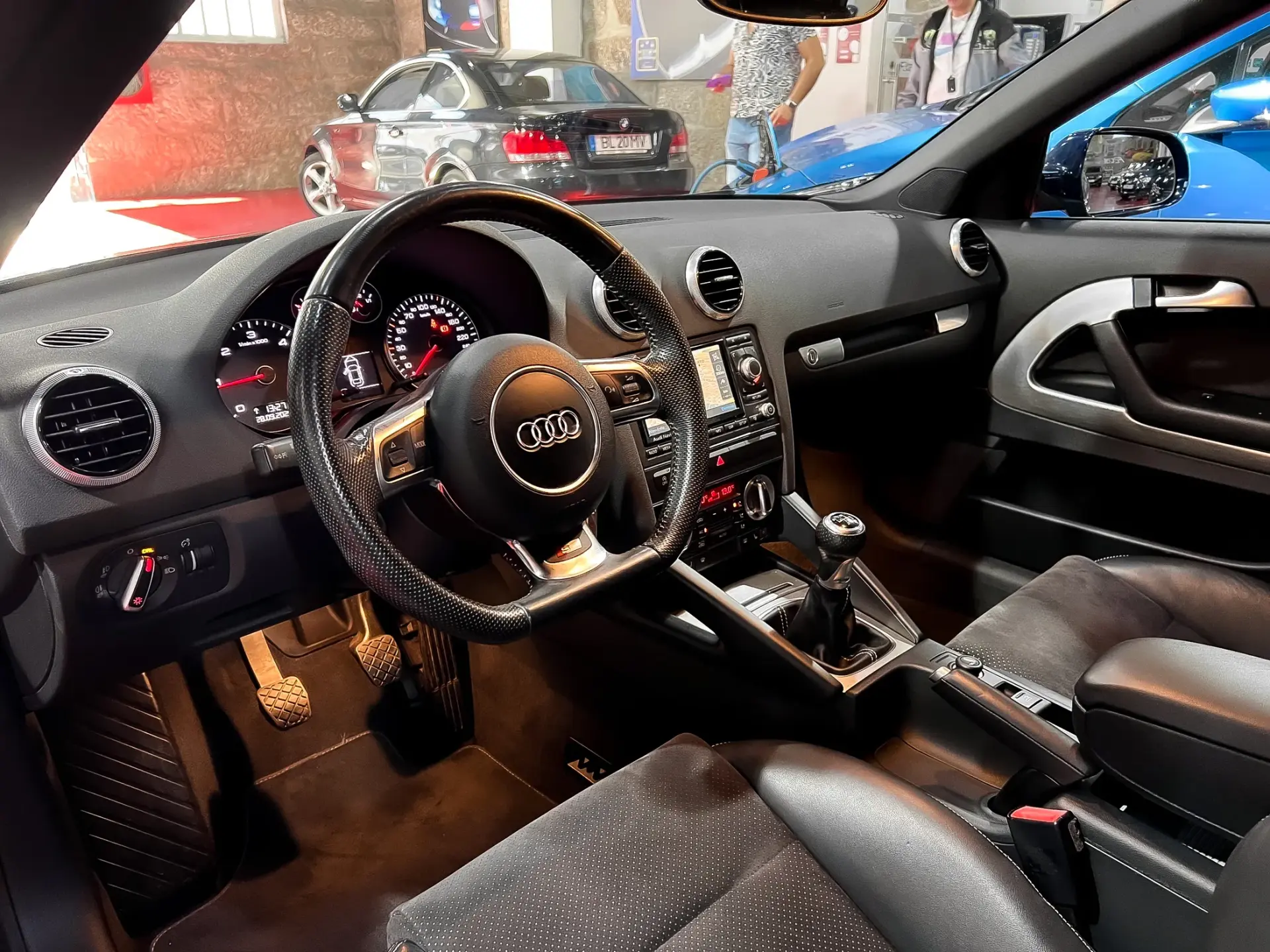 Audi A3 Cabrio 2.0 TDi S-line 12