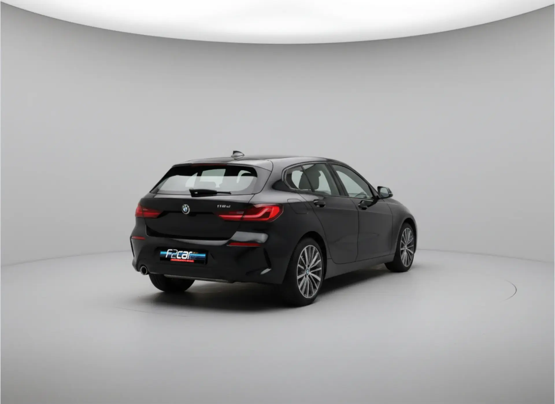 BMW 116 d Line Luxury Auto 4