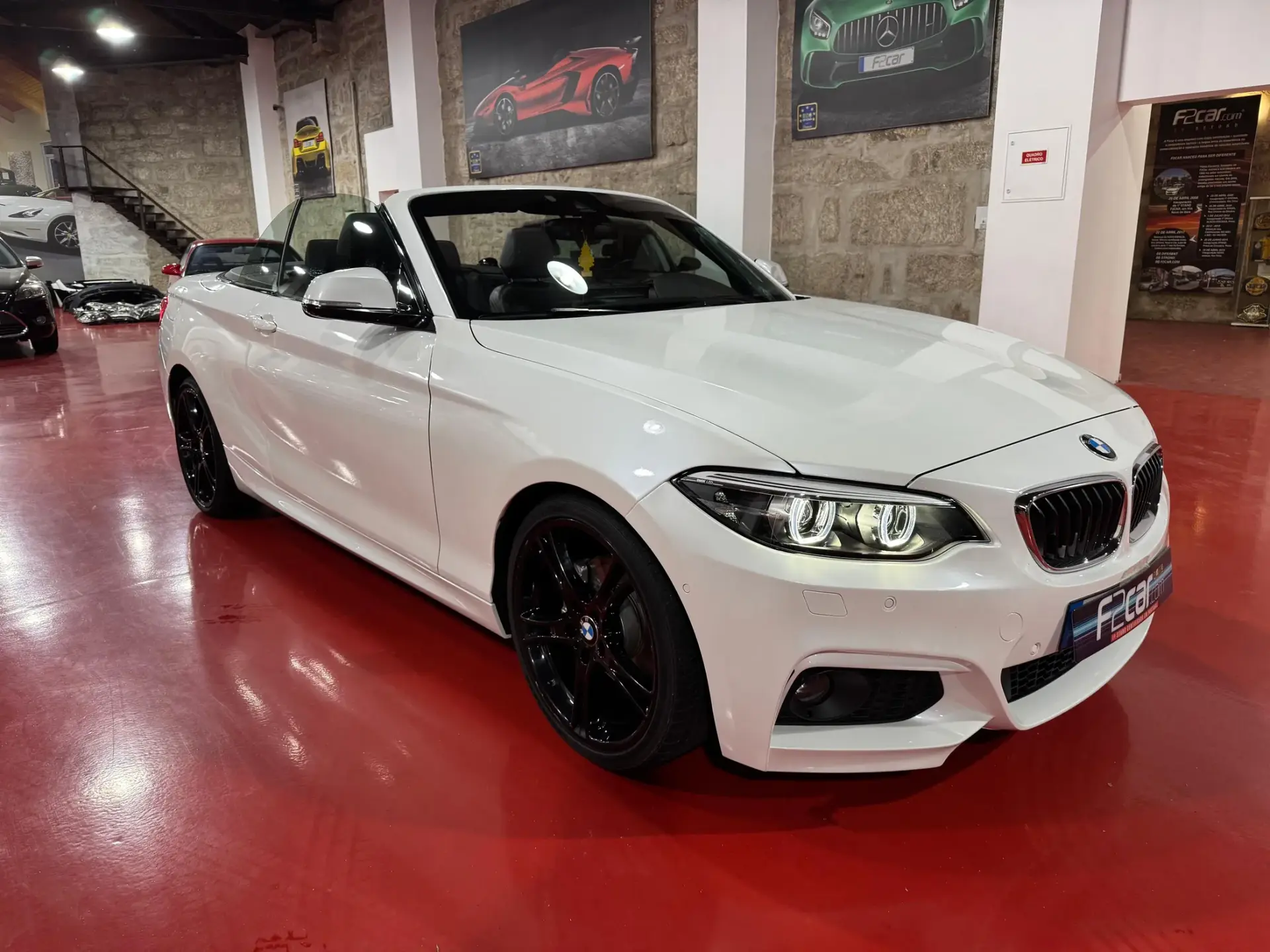 BMW 220 d Pack M Auto 3