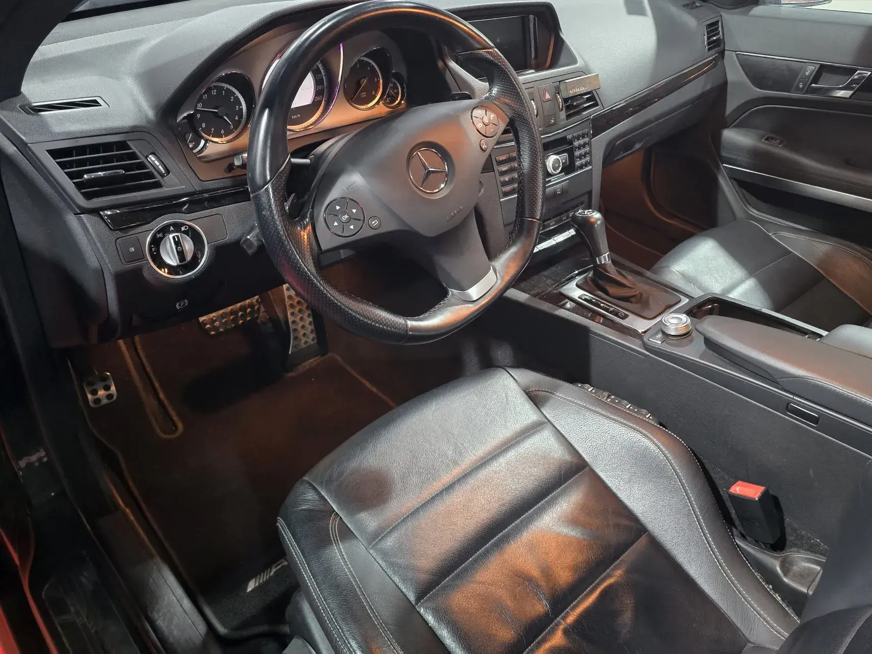 Mercedes-Benz E 350 CDi Avantgarde 4-Matic BlueEfficiency 6