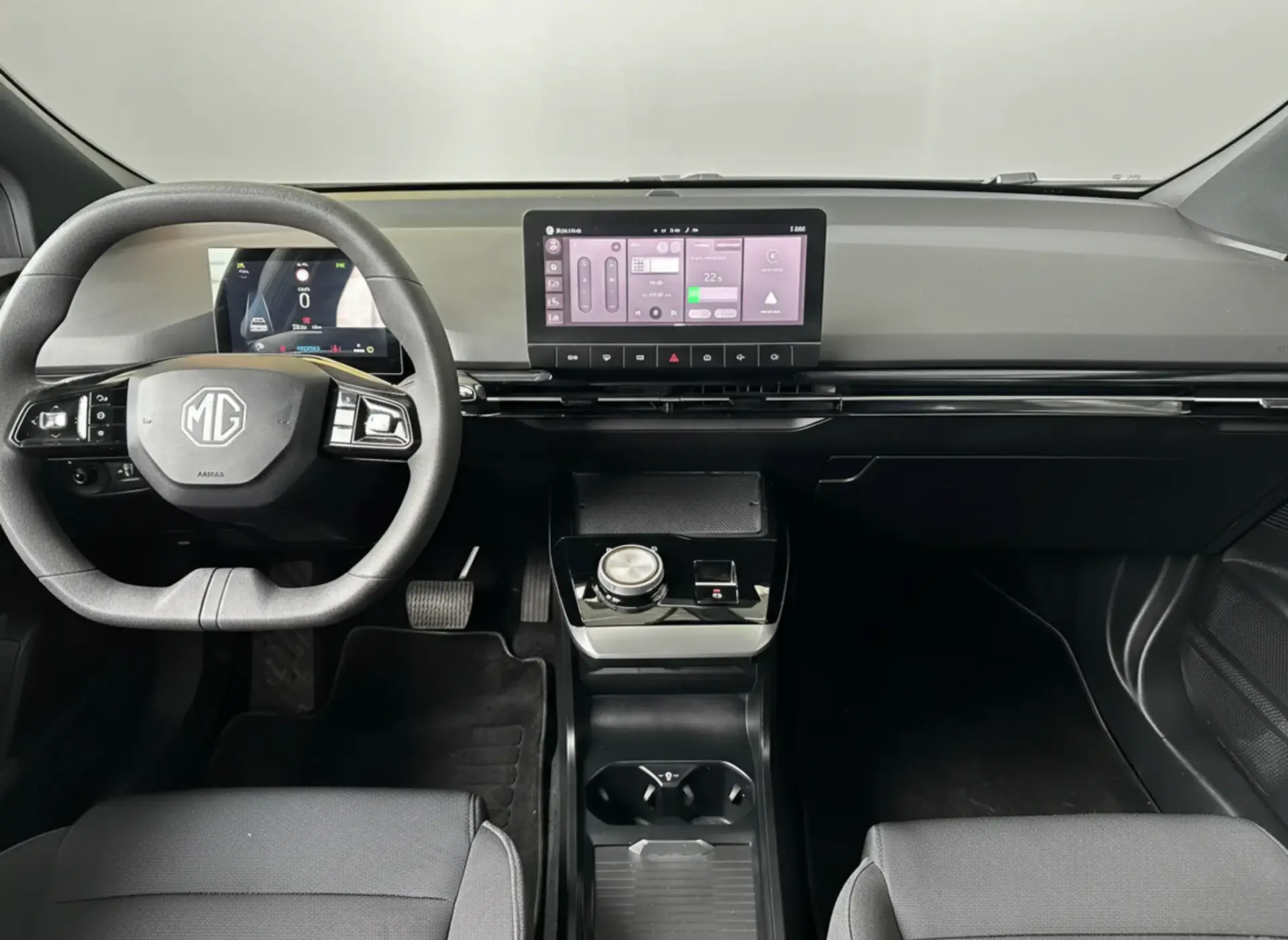 MG MG4 64 kWh Luxury 5