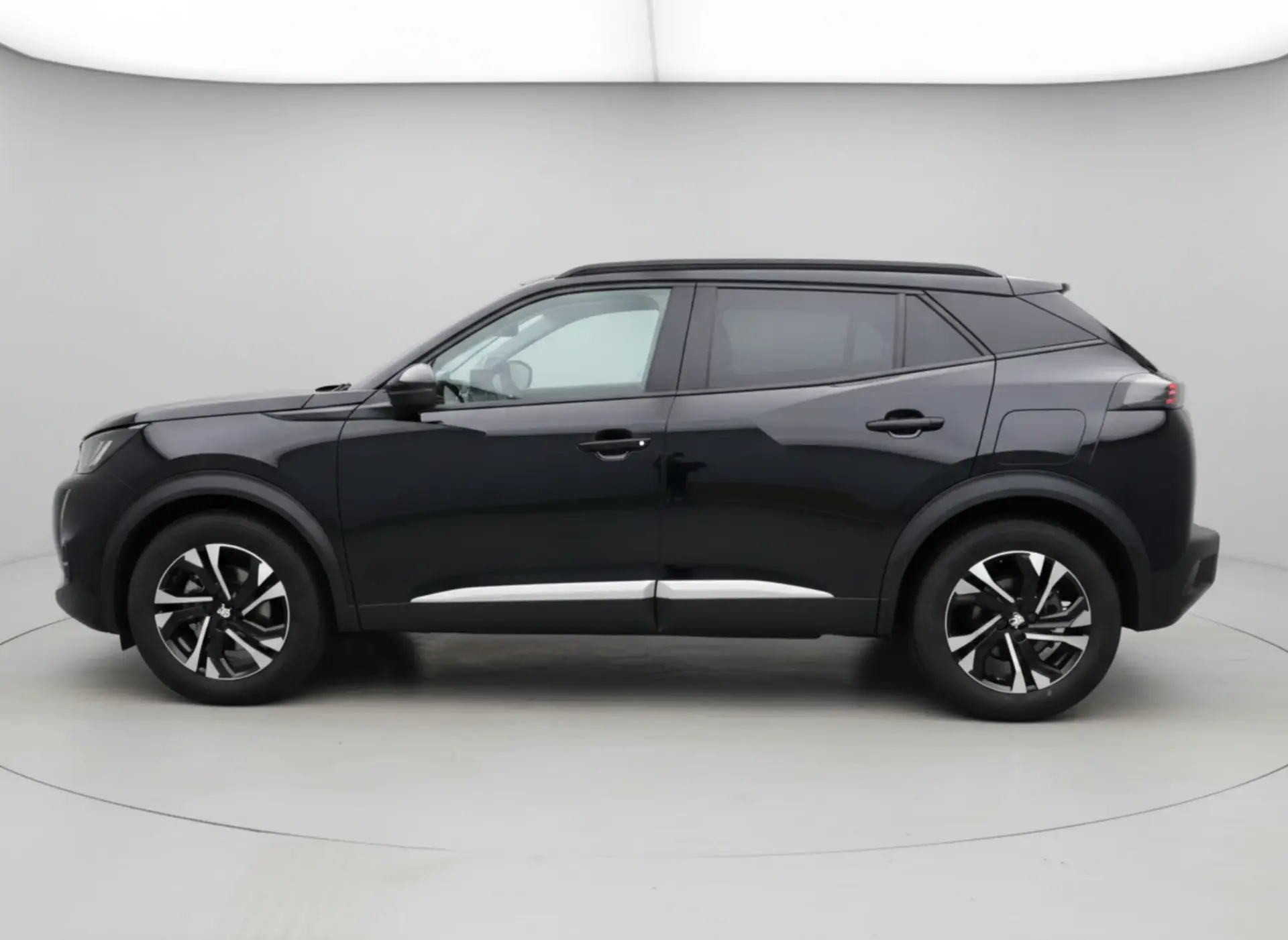 Peugeot 2008 1.2 PureTech Allure Pack 7