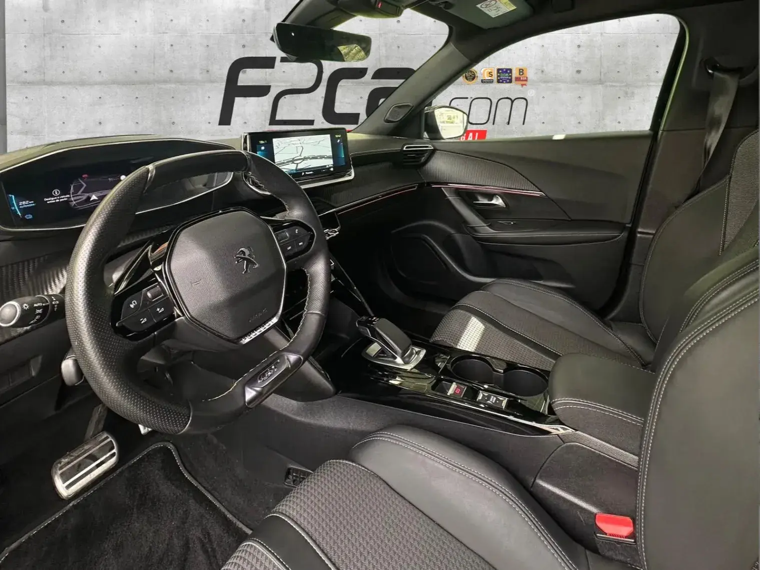 Peugeot e-2008 50 kWh GT 5