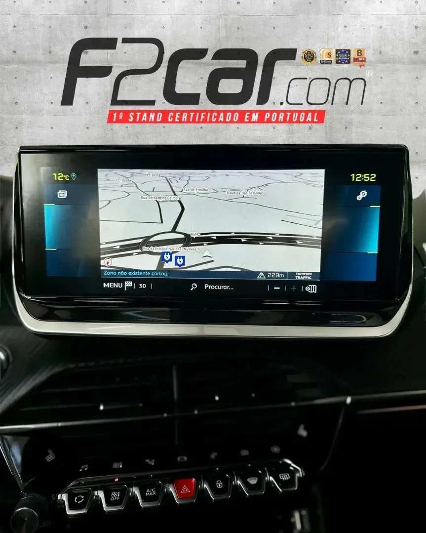 Peugeot e-2008 50 kWh GT Pack 8