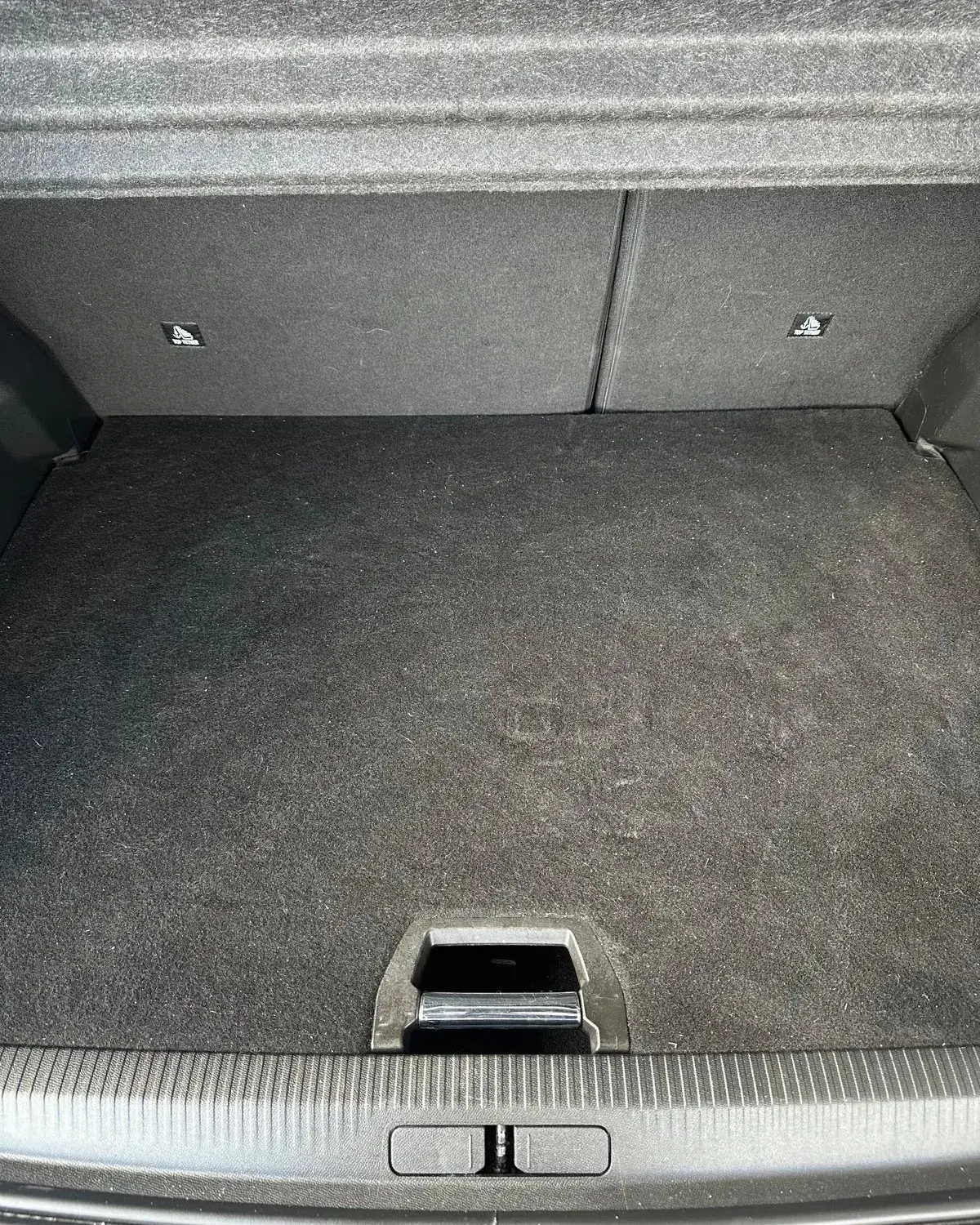 Peugeot e-2008 50 kWh GT Pack 11