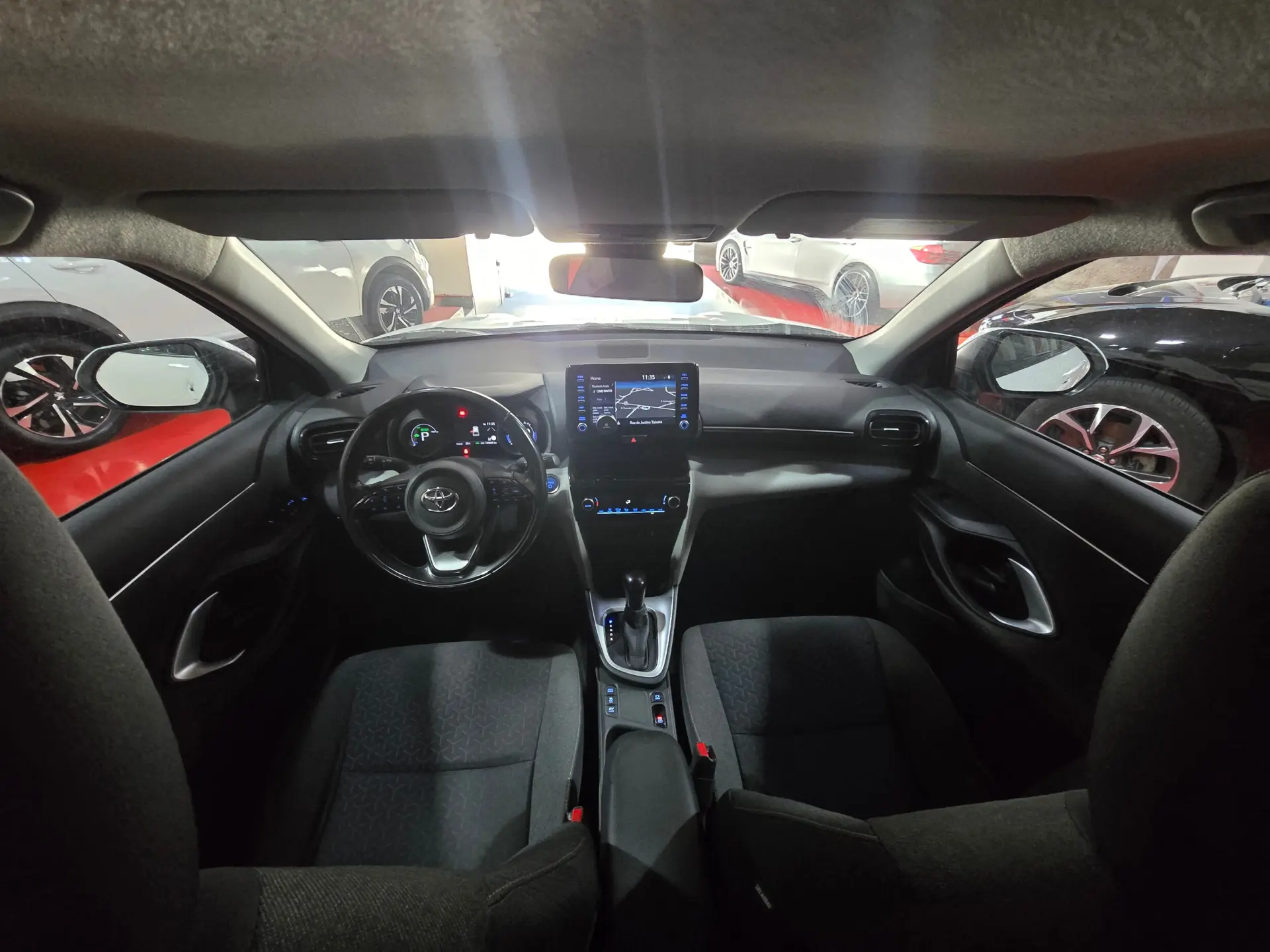 Toyota Yaris Cross 1.5 HDF Comfort Plus 17