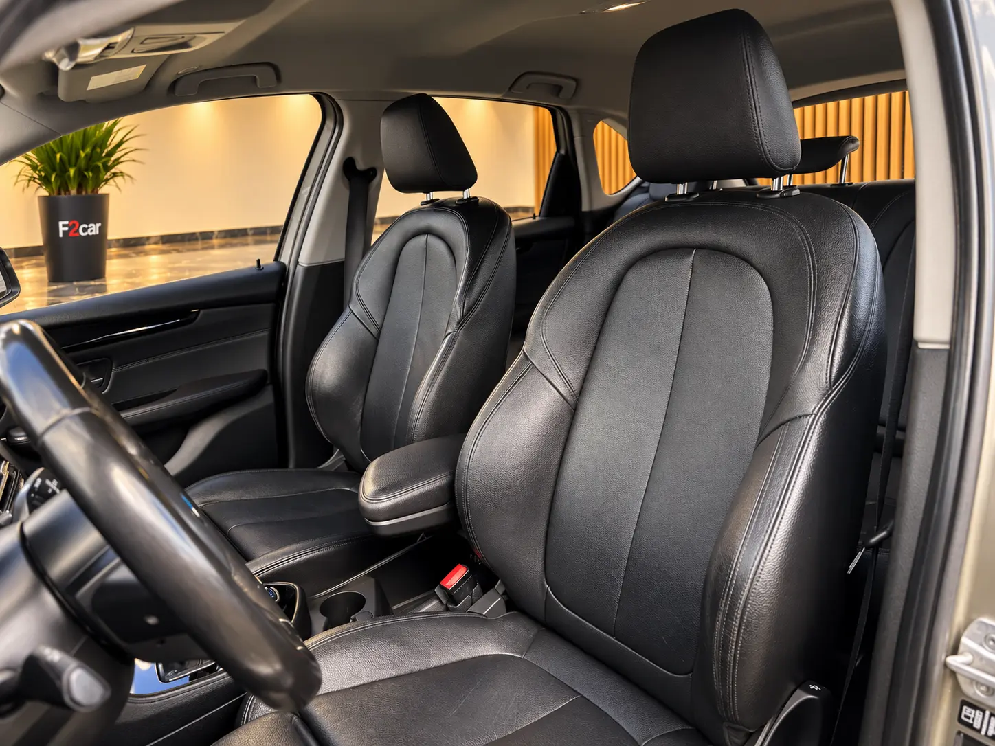 BMW 218 Active Tourer d Line Sport 8