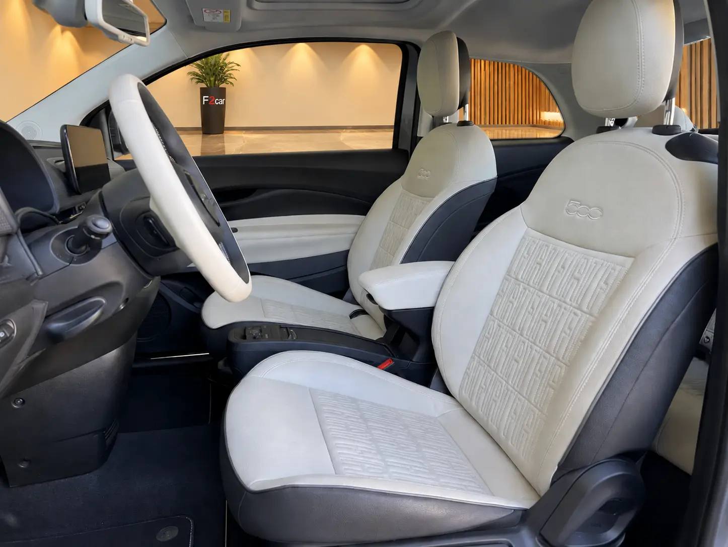 Fiat 500e La Prima 6