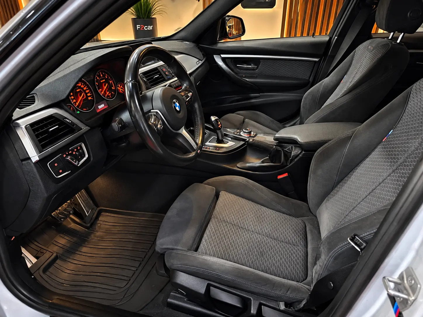 BMW 320 320D auto PACK M PERFORMANCE 7