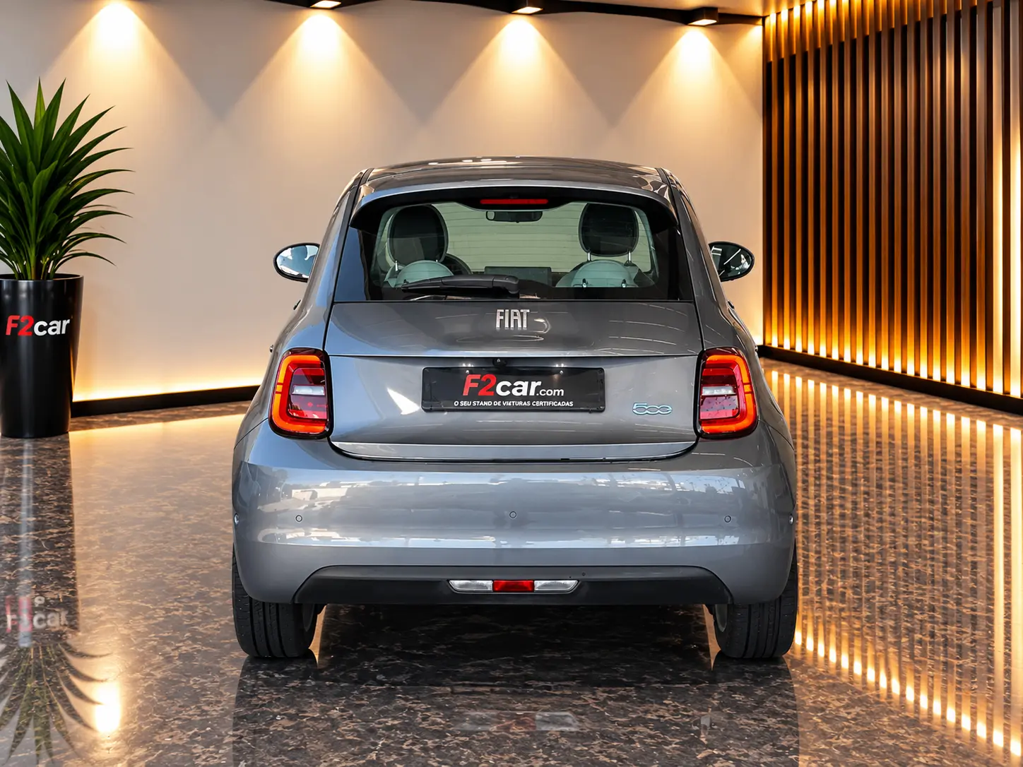 Fiat 500e La Prima 4
