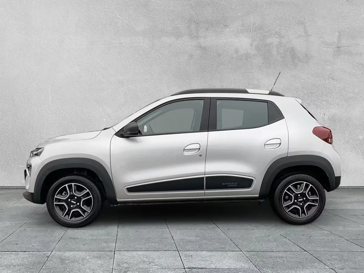 Dacia Spring ESSENTIAL 6