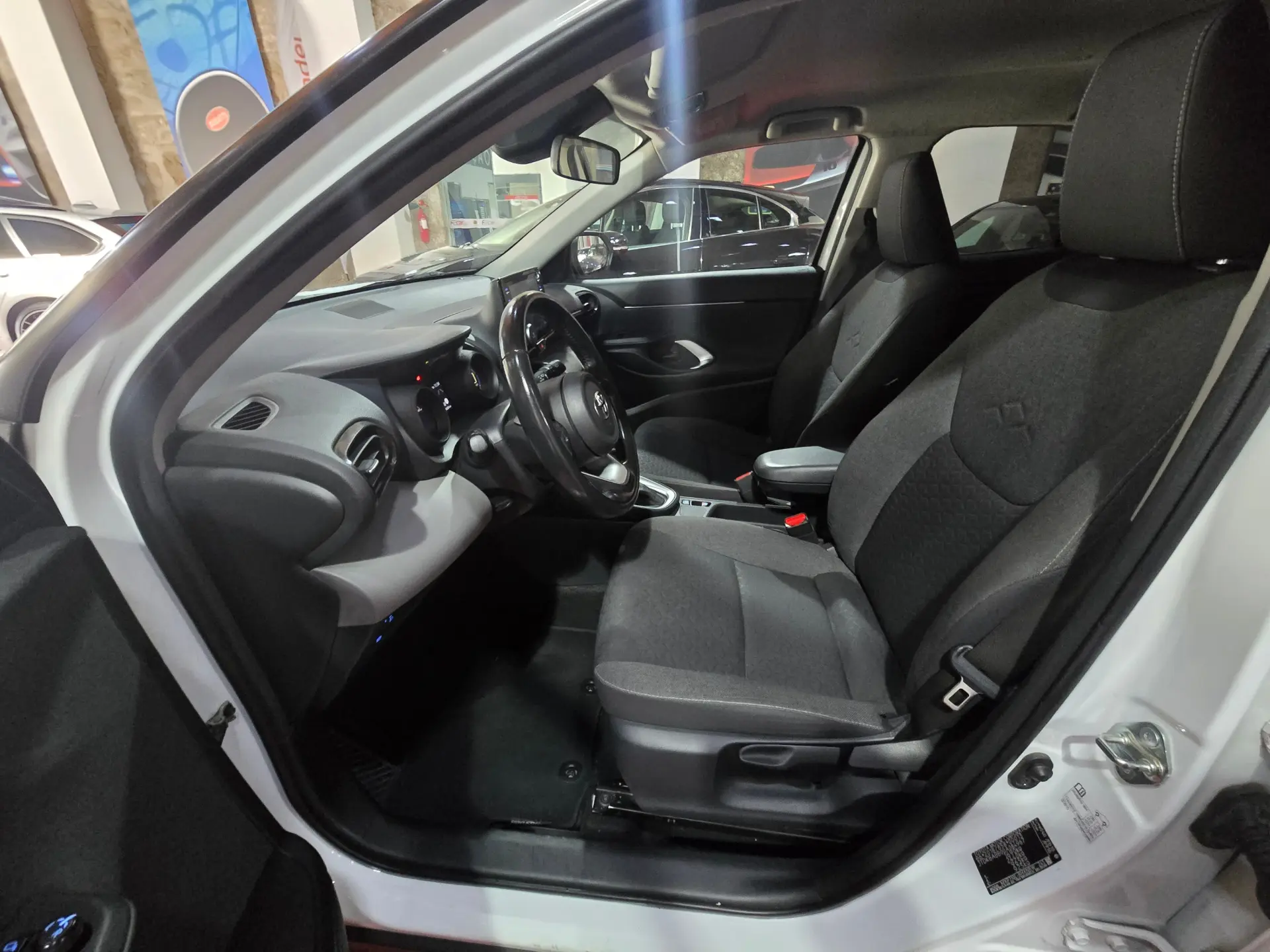 Toyota Yaris Cross 1.5 HDF Comfort Plus 16
