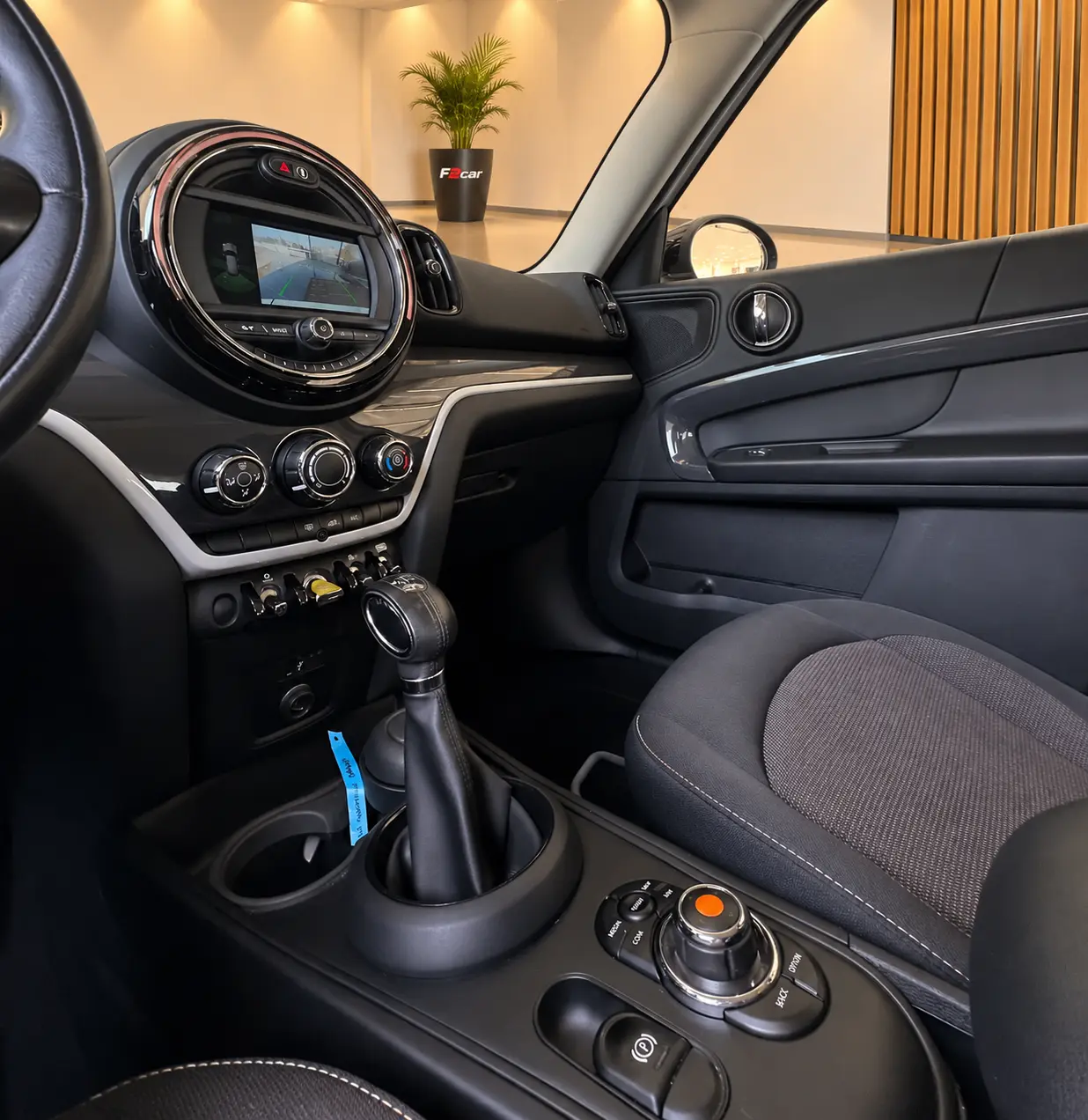 MINI Countryman Cooper SE All4 Aut. 6