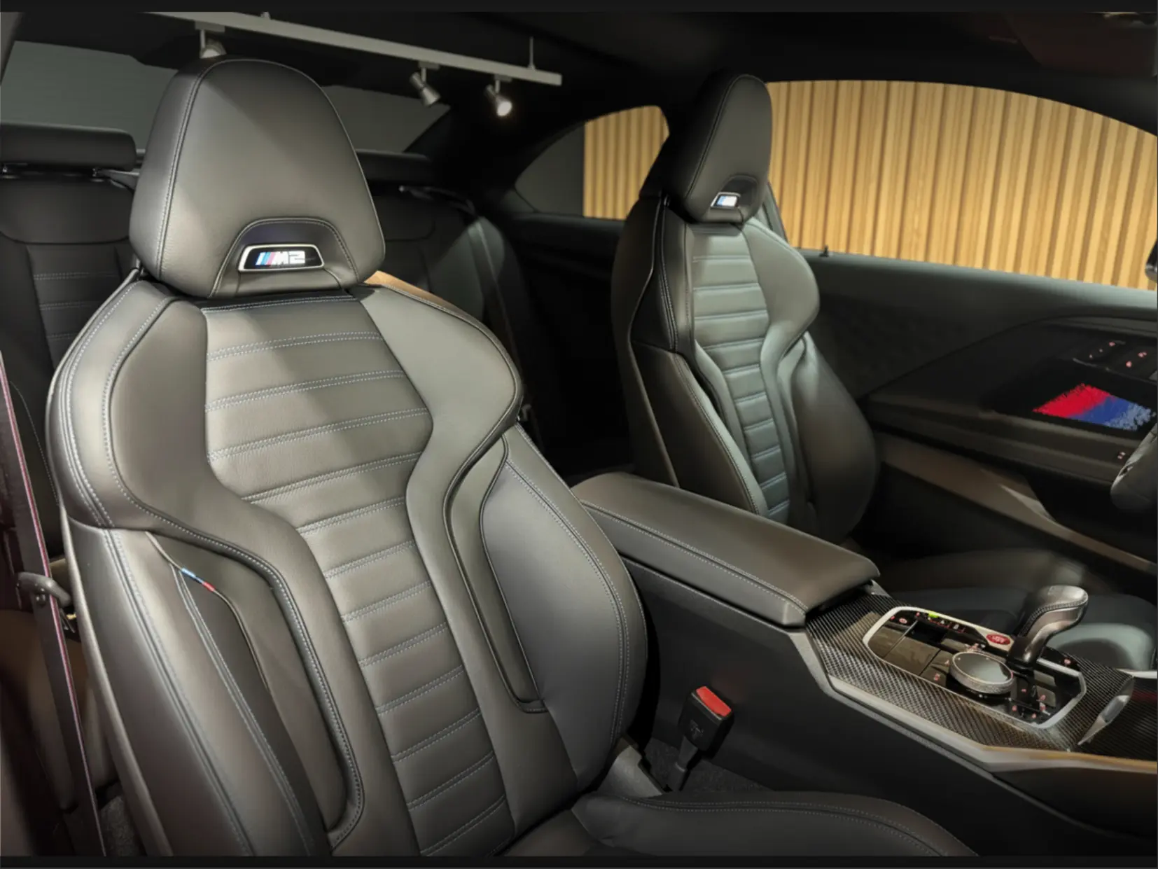 BMW iX xDrive 40 Pack Desportivo 11