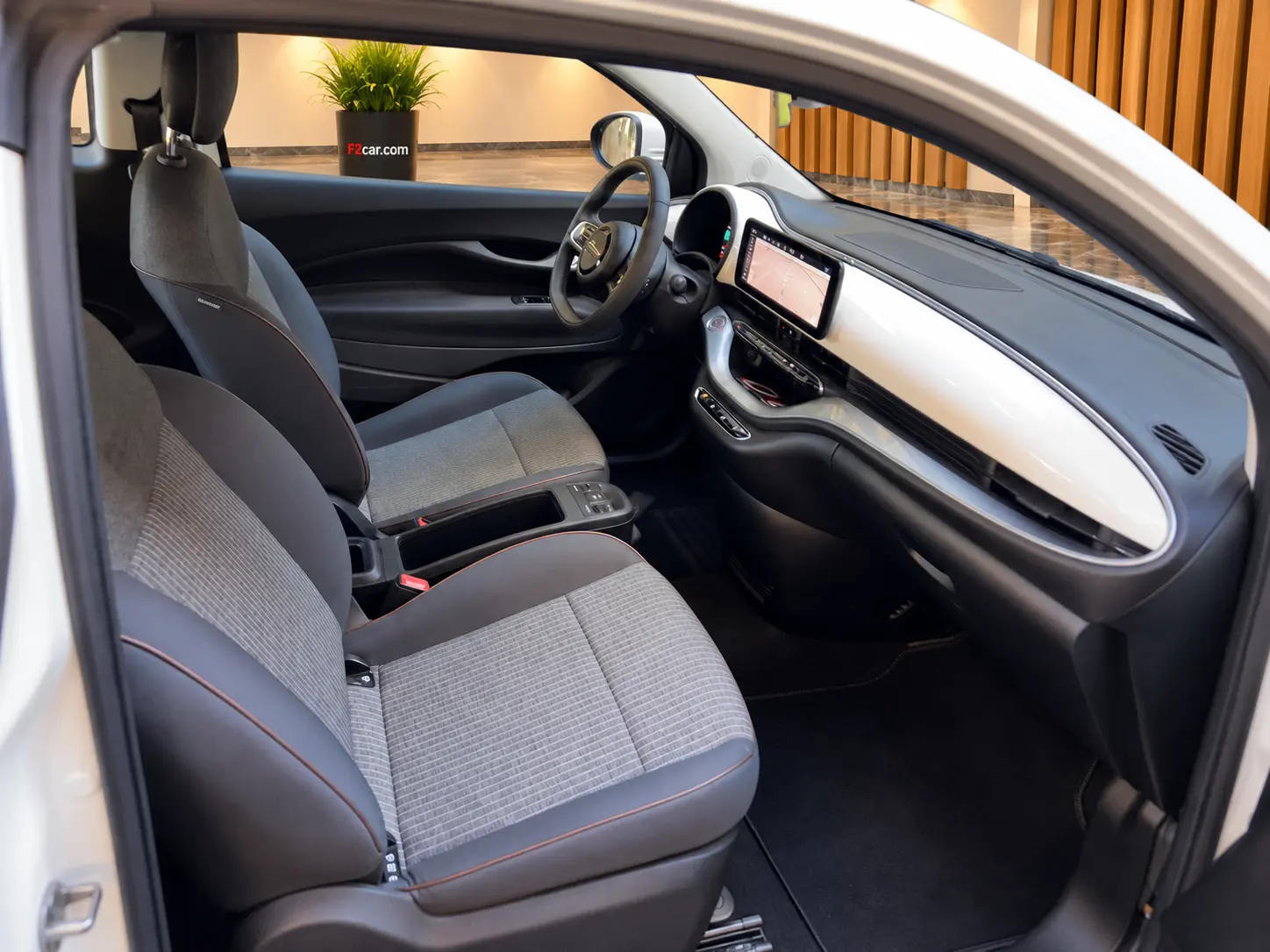 Fiat 500e 3 + 1 42 kWh Icon 6