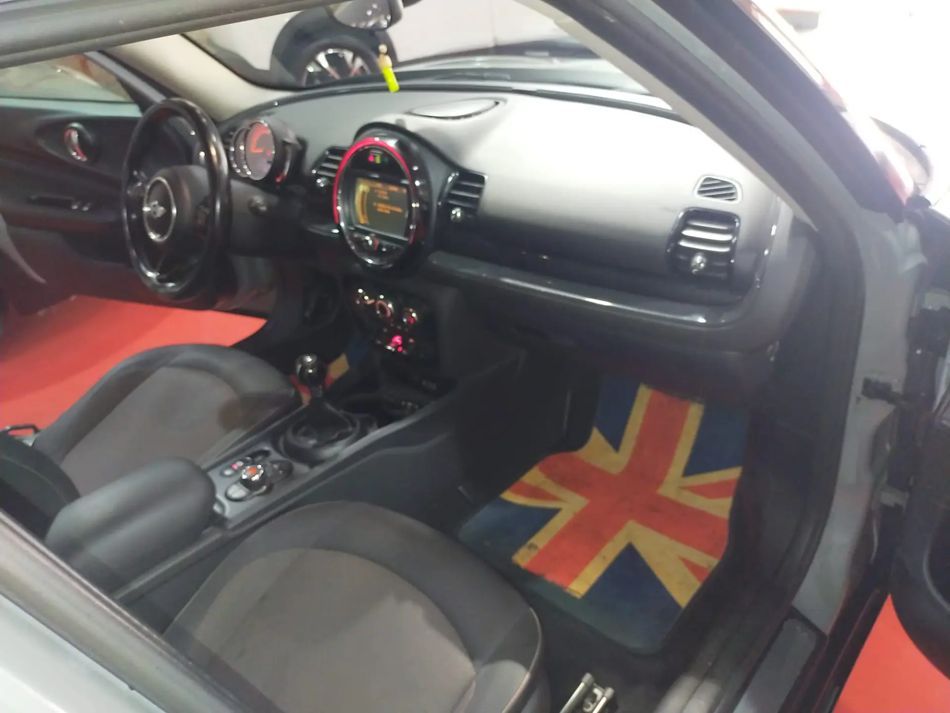 MINI Clubman One D 6