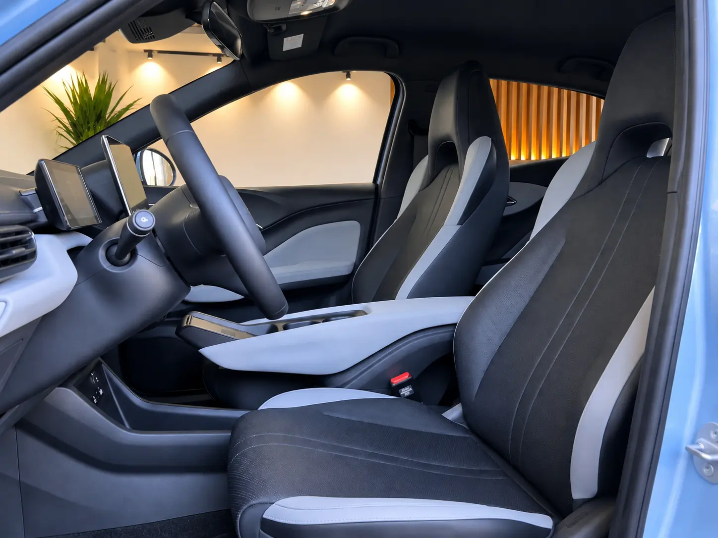 BYD Dolphin Surf 43.2 kWh Comfort 19