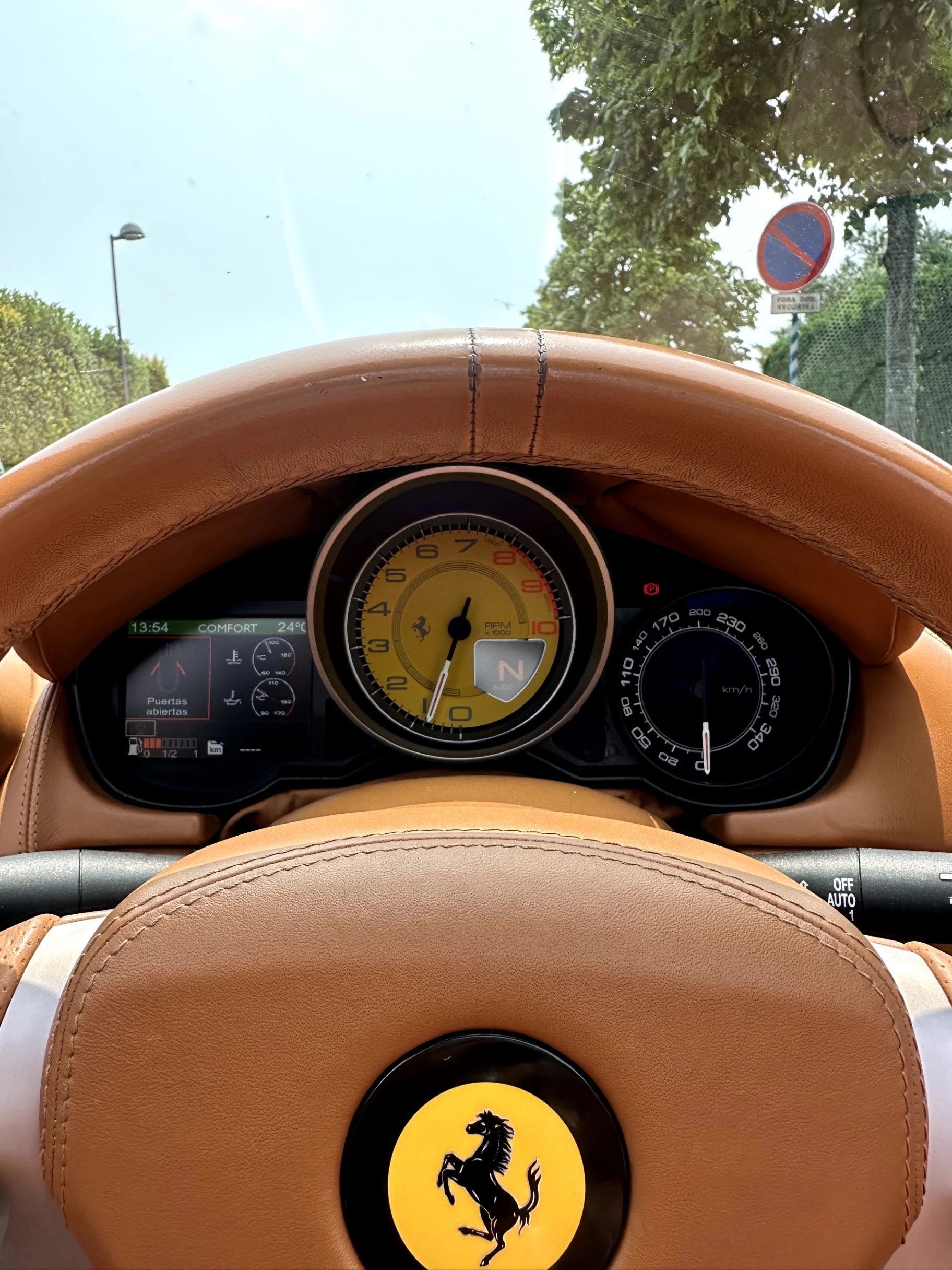 Ferrari California 5