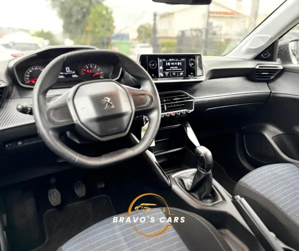 Peugeot 208 1.2 PureTech Like 16