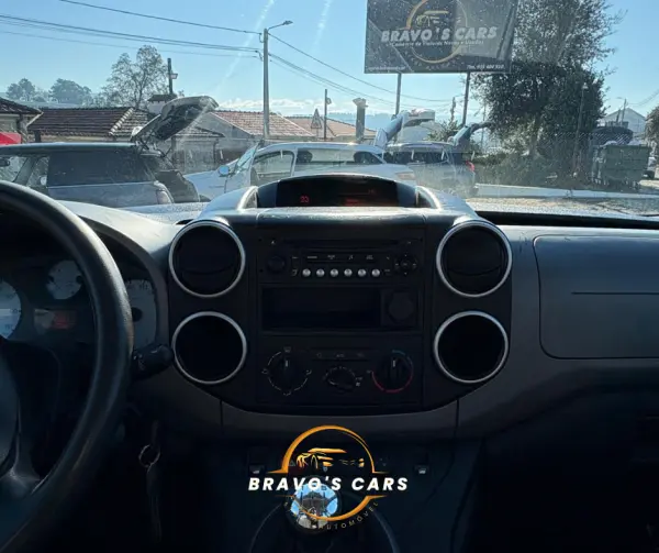 Peugeot Partner 1.6 BlueHDi Style 10