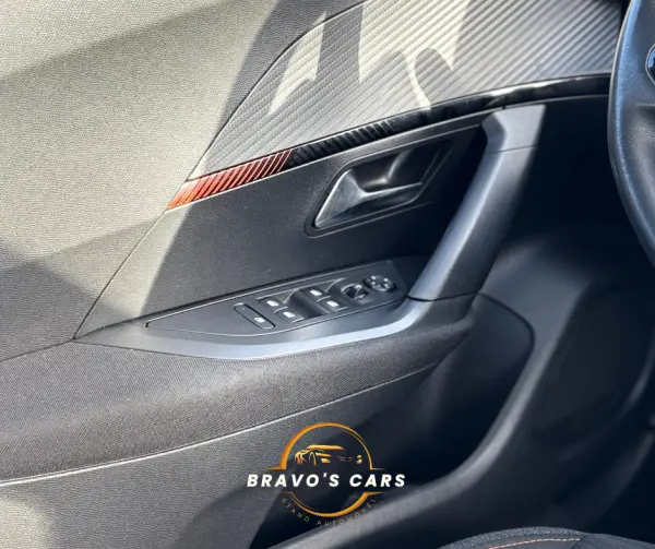 Peugeot 2008 1.5 BlueHDi Active Pack 14