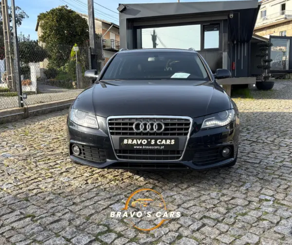 Audi A4 Avant 2.0 TDI DPF multitronic S line Sport Pack 2