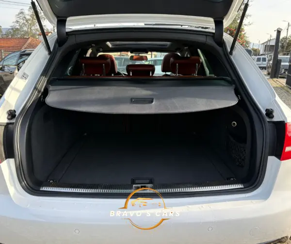 Audi A4 Avant 2.7 TDi V6 Sport Multitronic 24