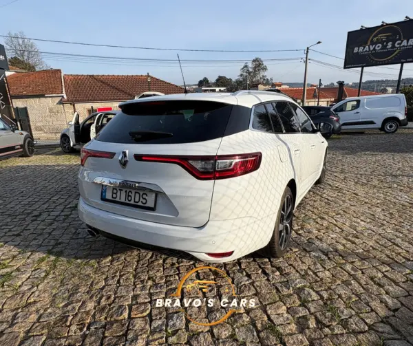 Renault Mégane Sport Tourer ENERGY dCi 165 EDC BOSE EDITION 5