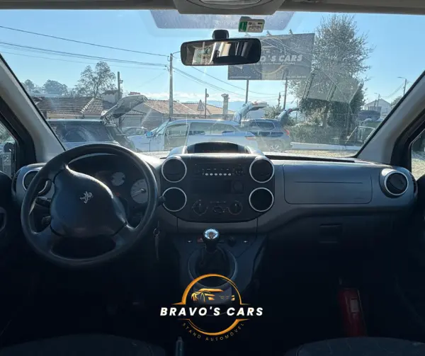 Peugeot Partner 1.6 BlueHDi Style 9