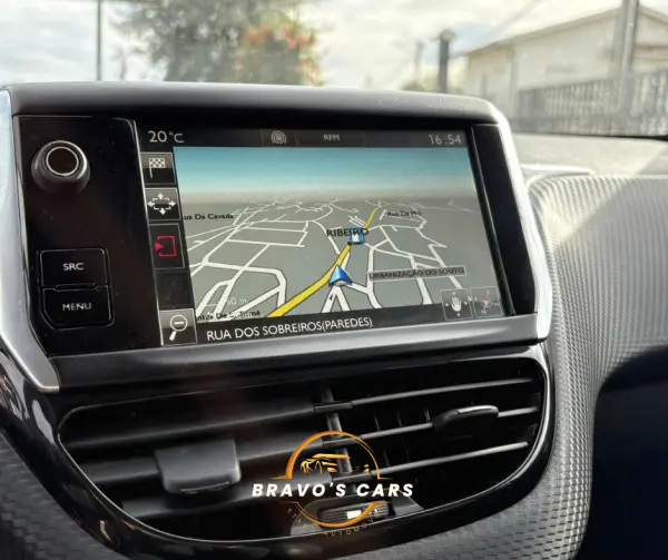 Peugeot 208 1.2 PureTech GT Line 10