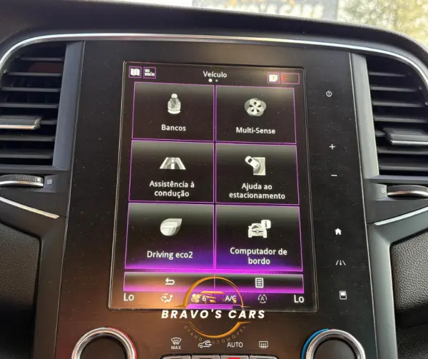 Renault Mégane Sport Tourer ENERGY dCi 165 EDC BOSE EDITION 19