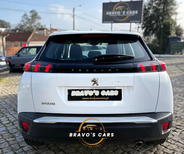 Peugeot 2008 1.5 BlueHDi Active Pack 4