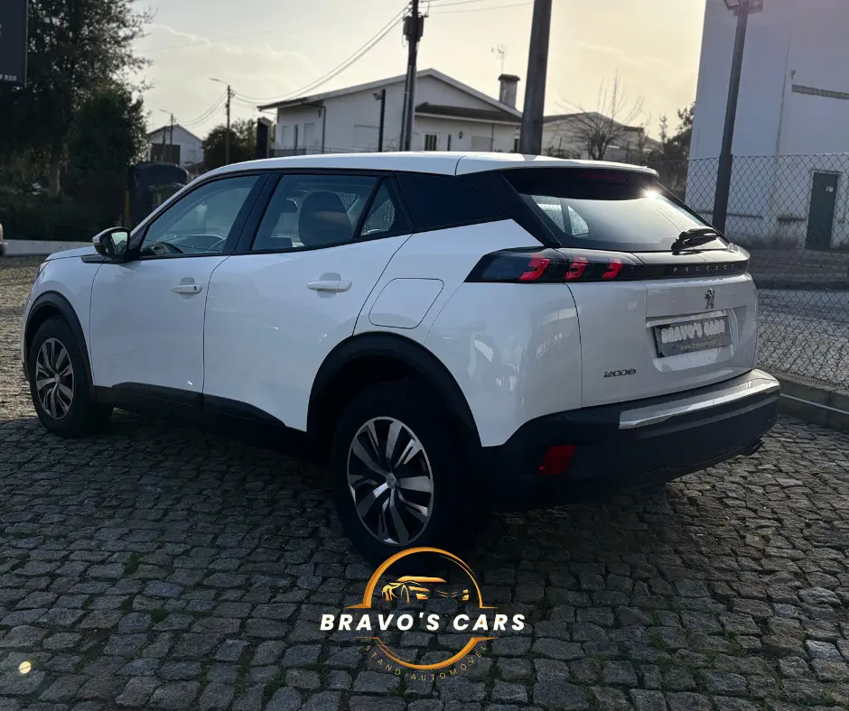 Peugeot 2008 1.5 BlueHDi Active Pack 5