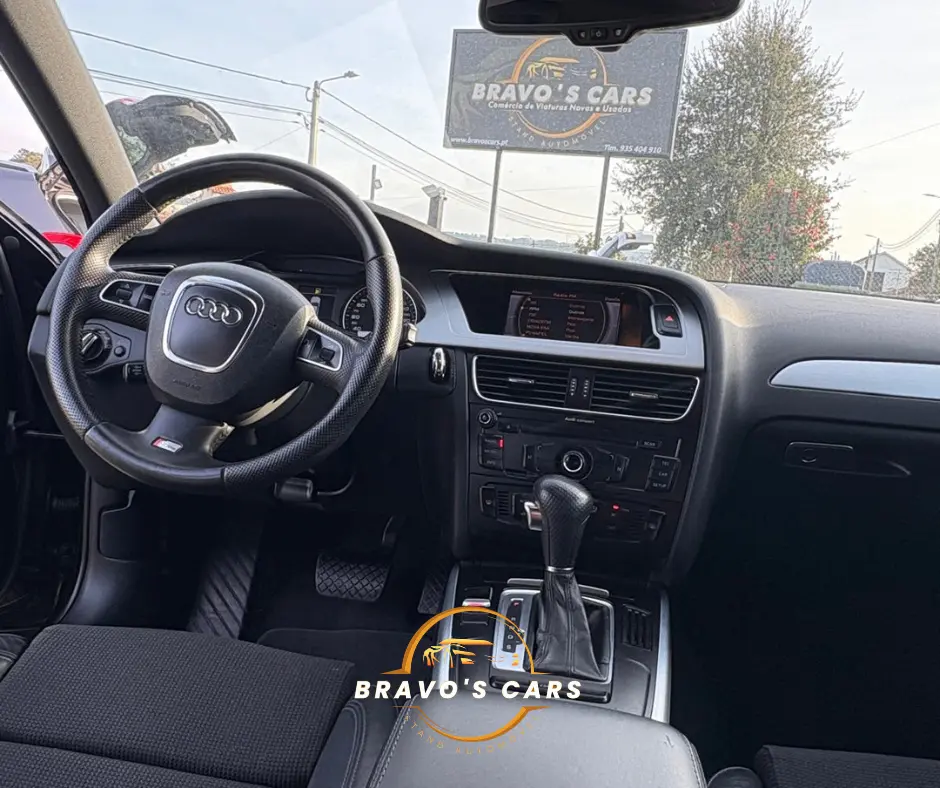 Audi A4 Avant 2.0 TDI DPF multitronic S line Sport Pack 16