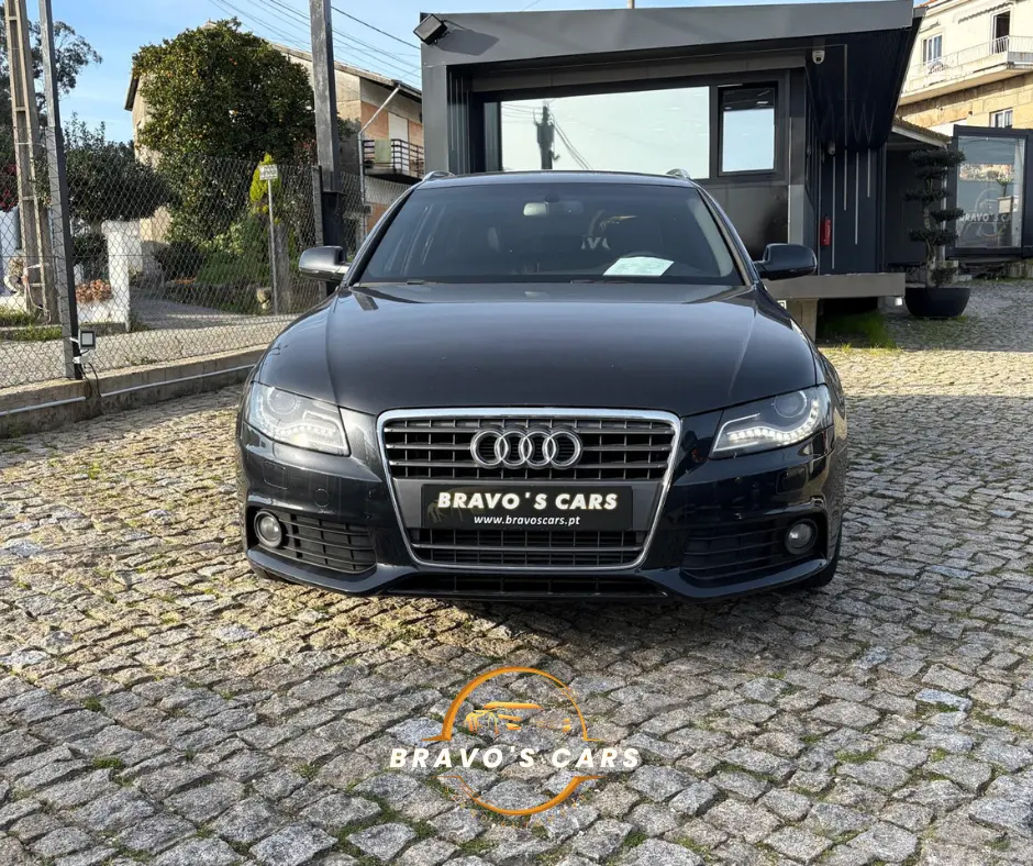 Audi A4 Avant 2.0 TDI DPF multitronic S line Sport Pack 2