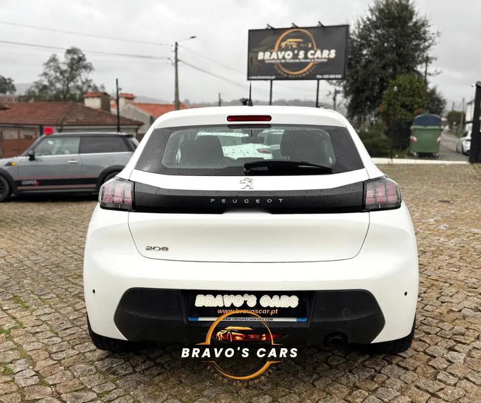 Peugeot 208 1.2 PureTech Like 4