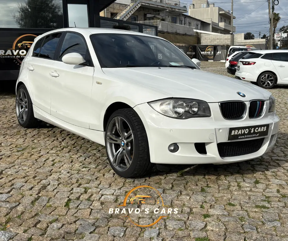 BMW 118 d Pack M 7