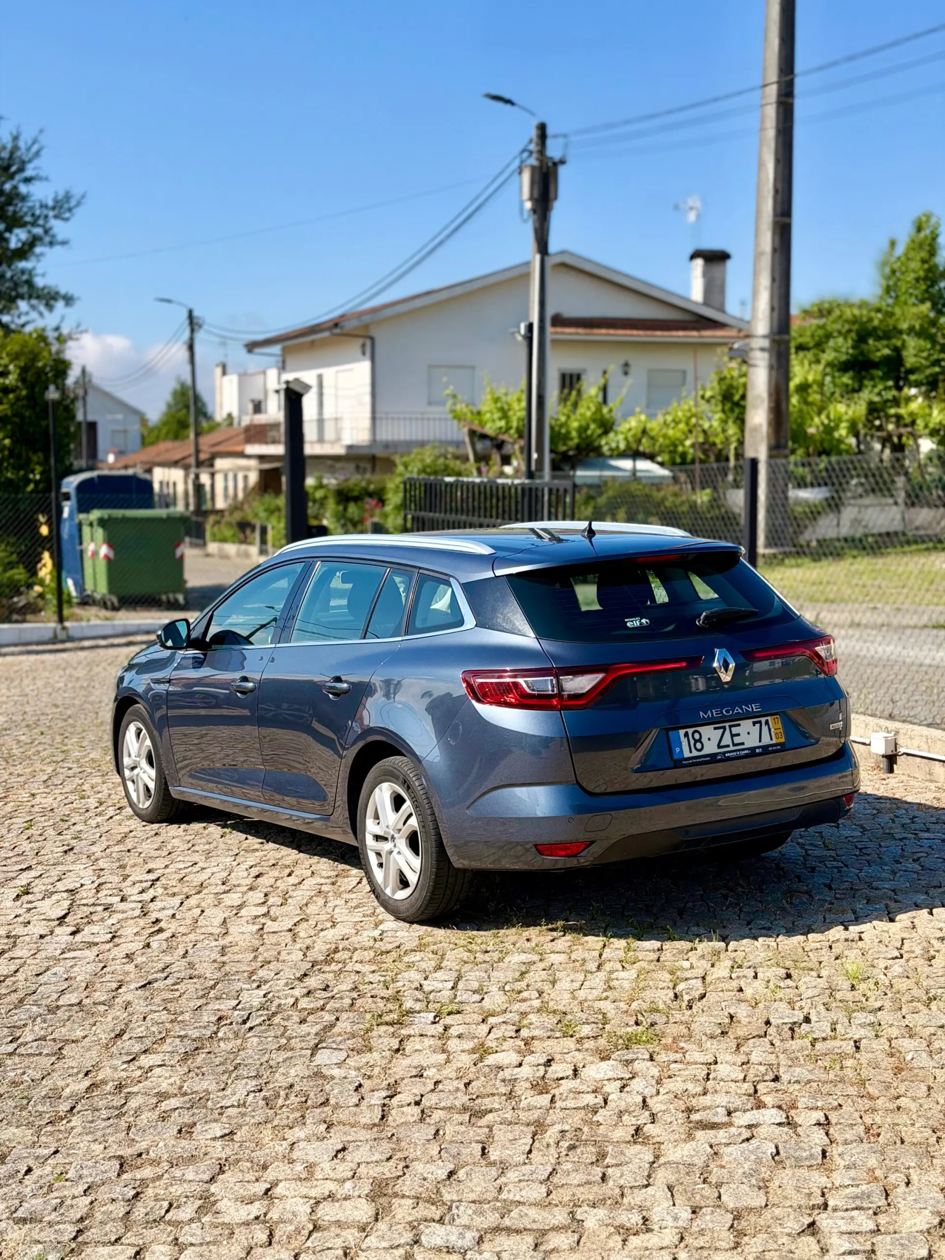 Renault Mégane Break Dynamique S 5