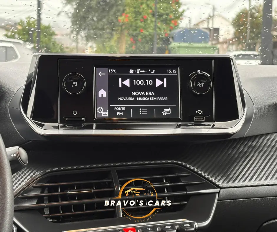 Peugeot 208 1.2 PureTech Like 11