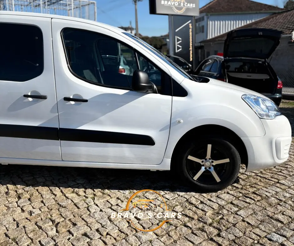 Peugeot Partner 1.6 BlueHDi Style 17