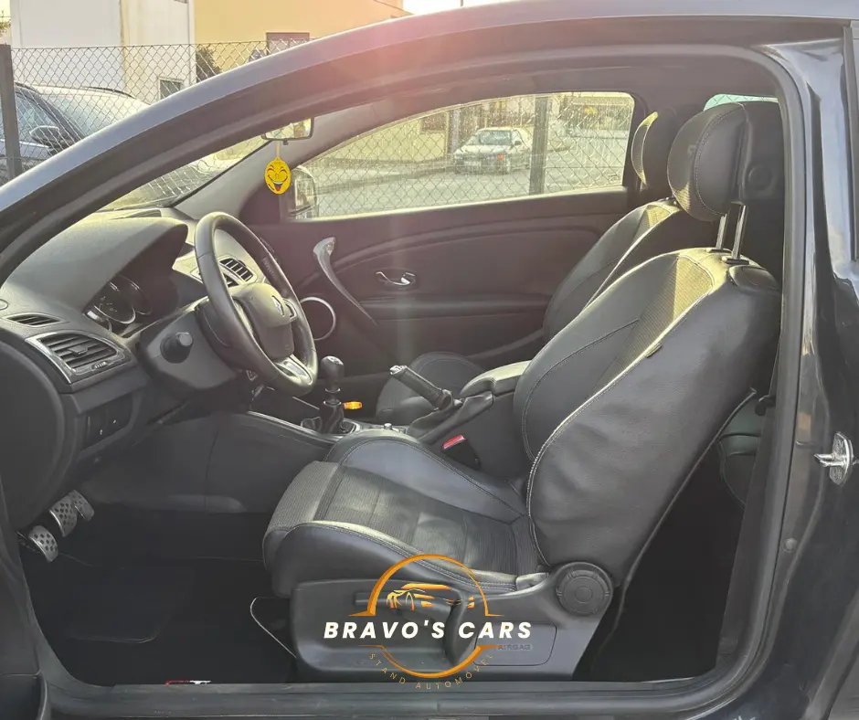 Renault Mégane Coupe 1.5 dCi GT Line SS 10