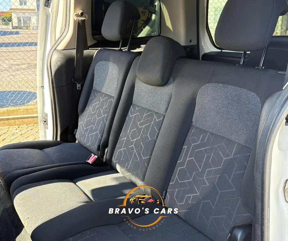 Peugeot Partner 1.6 BlueHDi Style 11