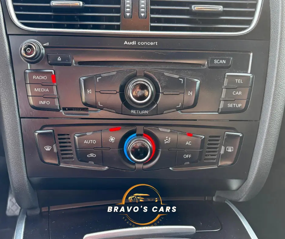 Audi A4 Avant 2.0 TDI DPF multitronic S line Sport Pack 11