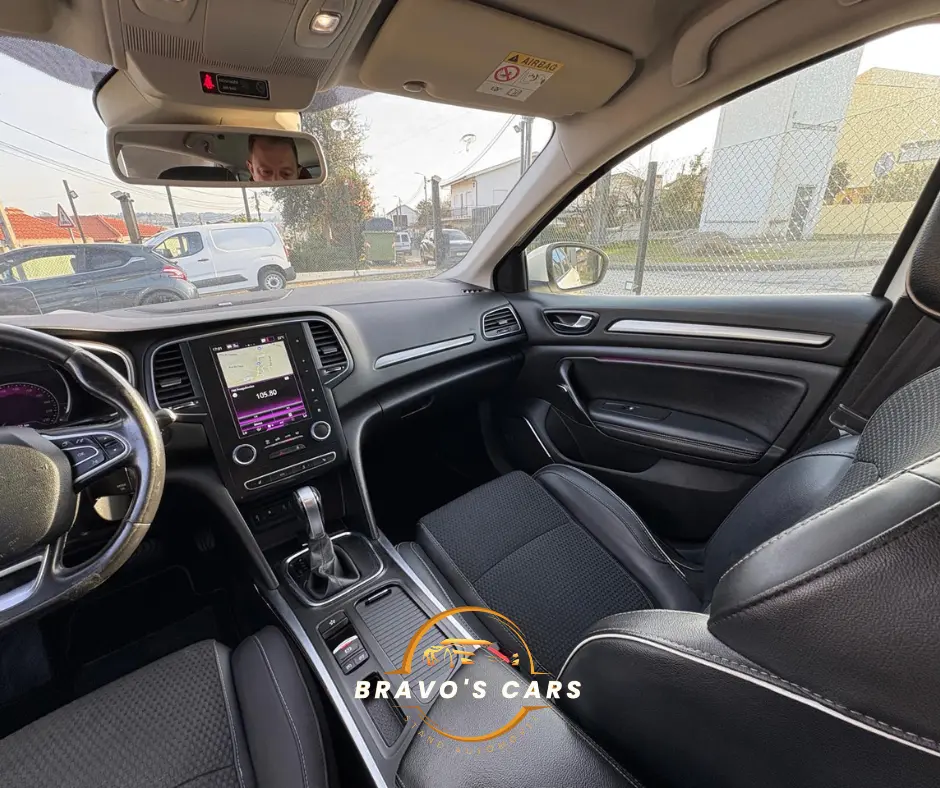 Renault Mégane Sport Tourer ENERGY dCi 165 EDC BOSE EDITION 16