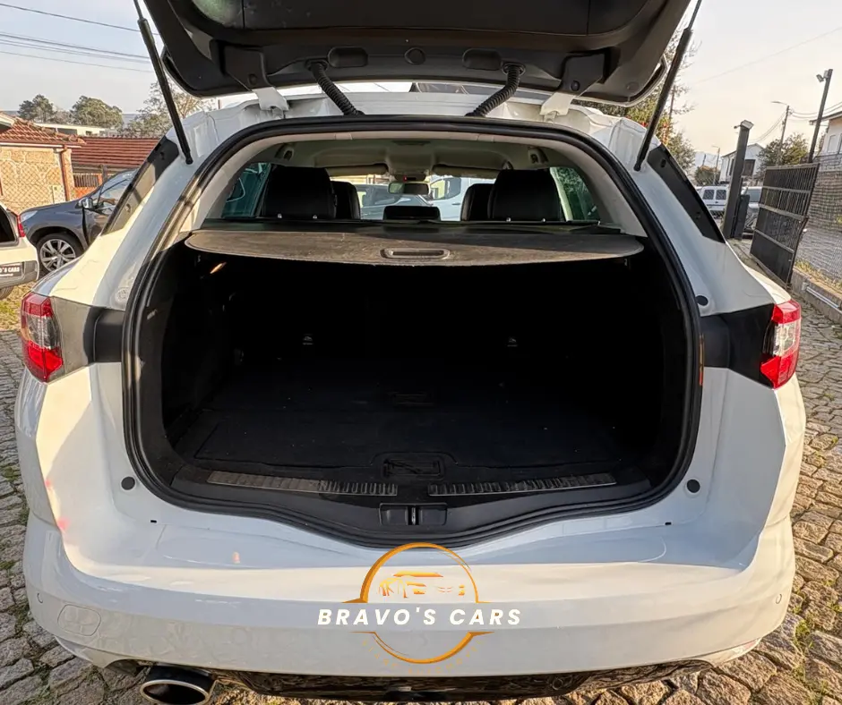 Renault Mégane Sport Tourer ENERGY dCi 165 EDC BOSE EDITION 7