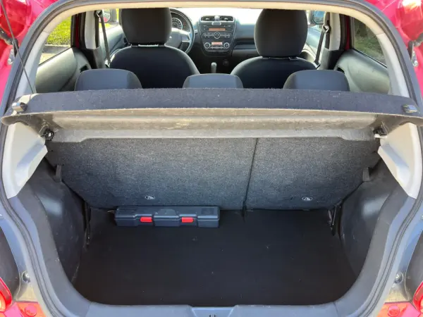 Mitsubishi Space Star 1.2 Intense 10