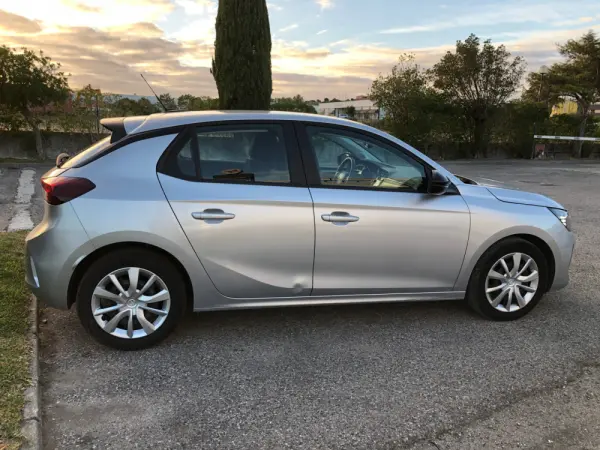 Opel Corsa 1.2 T Business Edition 9