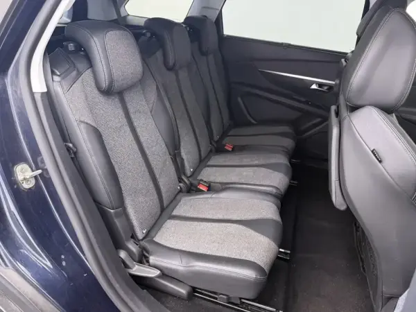 Peugeot 5008 1.2 PureTech Allure 21