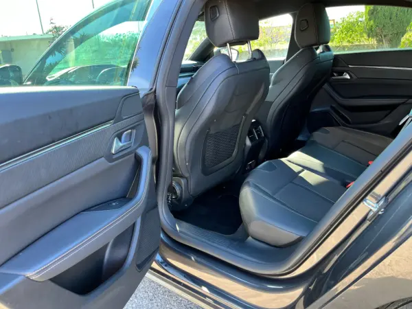 Peugeot 508 1.5 BlueHDi GT EAT8 19